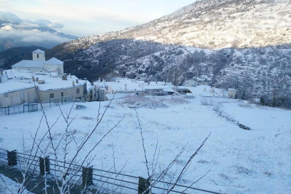 Casa Pedregosa Bubion Villa Buitenkant foto